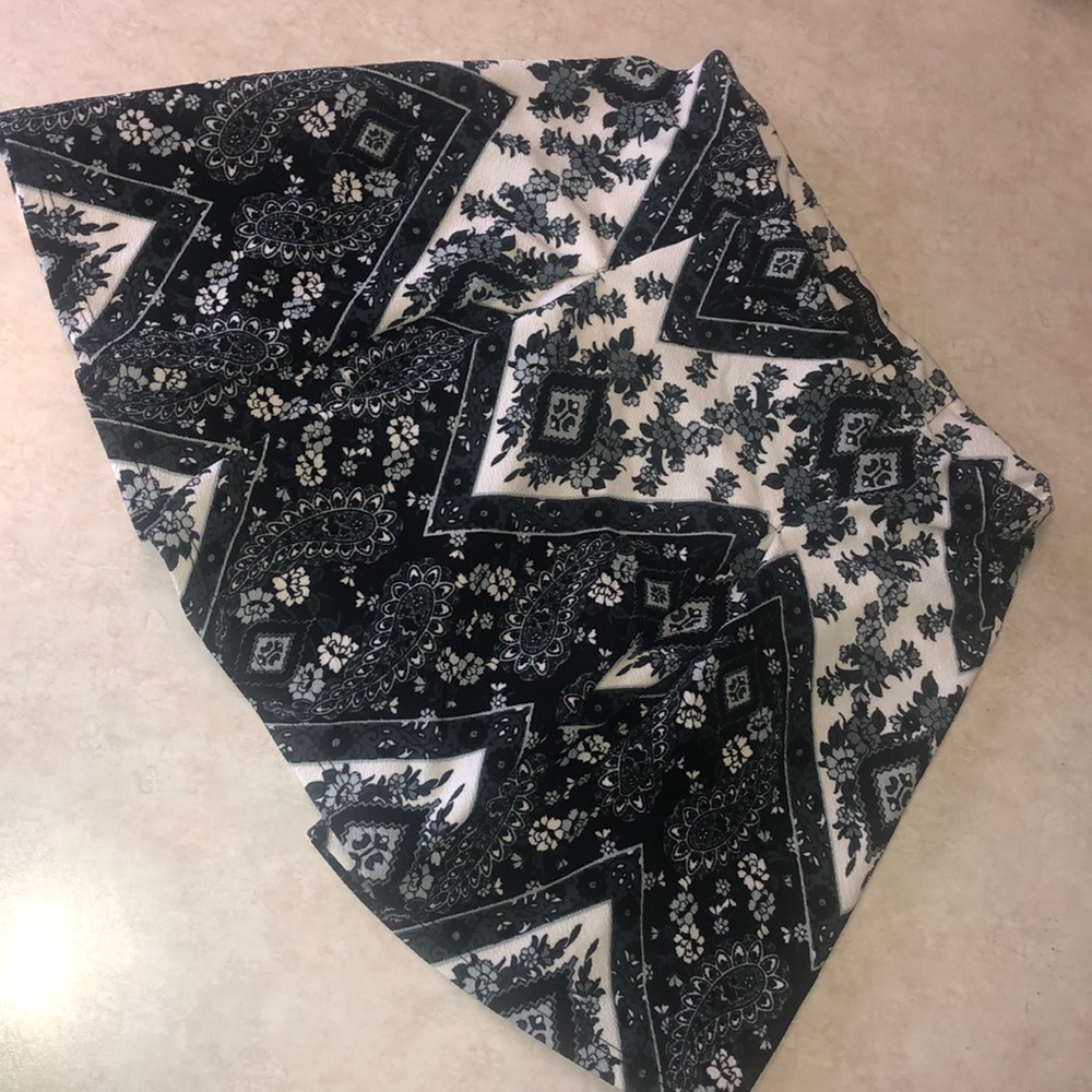 Livingdoll size M mini skirt